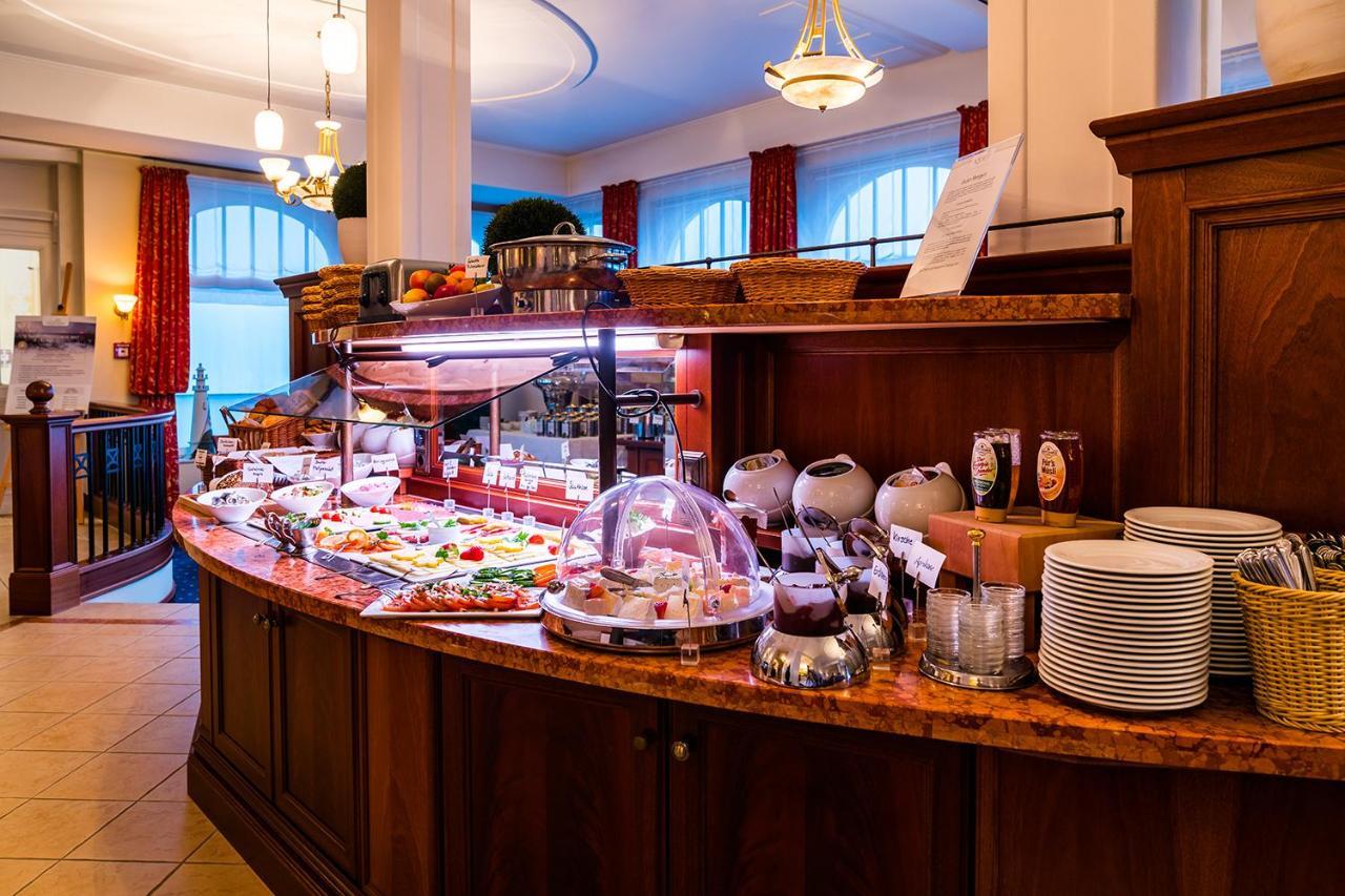 Strandhotel Ostfriesenhof Боркум Екстериор снимка