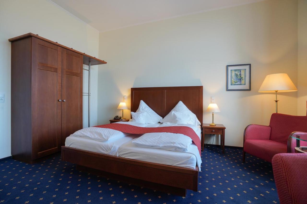 Strandhotel Ostfriesenhof Боркум Екстериор снимка